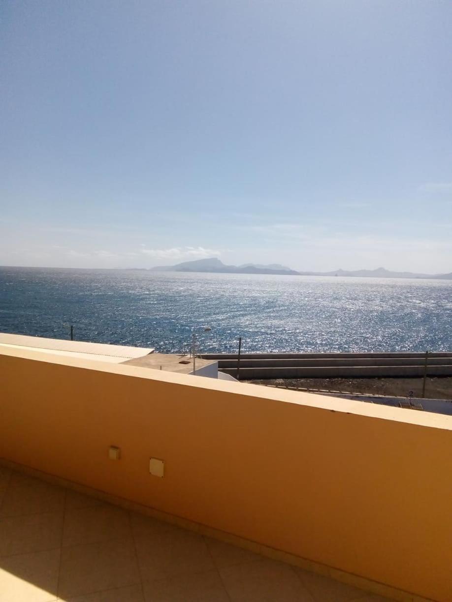 Restaurante Residencial Nova Cidade Porto Novo Kültér fotó